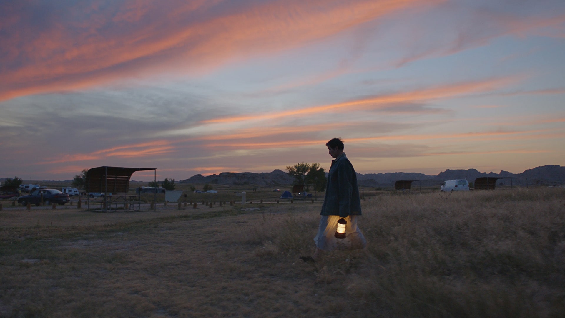 Nomadland, 2020 Director Chloé Zhao uses ambient light masterfully in Nomadland, 2020