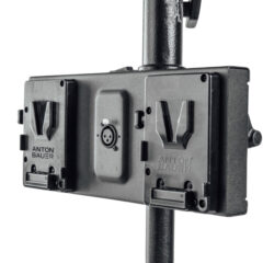双子座双电池支架 – V 型接口，带 XLR 电缆